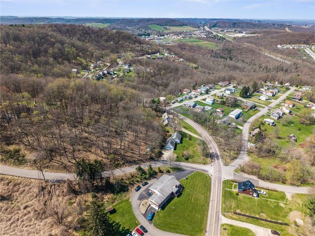 1242 La Belle Vue Rd, Allegheny Twp, PA 15690