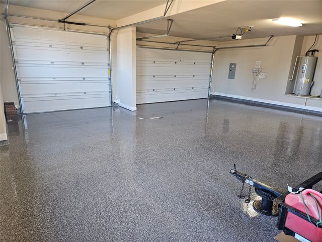 128 Red Fox Trail, Godley, TX 76044