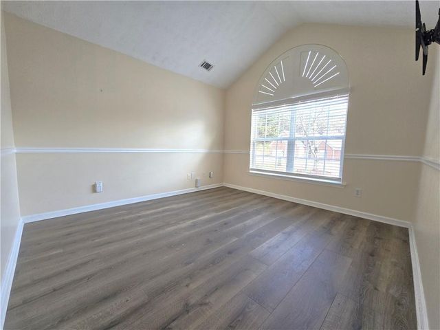 4060 Crescent Walk Lane, Suwanee, GA 30024