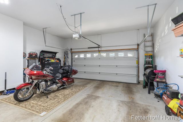 945 Kensington Street 122, Grand Rapids, MI 49534