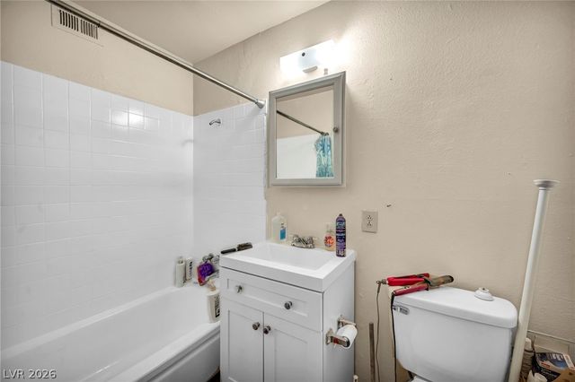 3719 Hazelwood Street 16, Las Vegas, NV 89119