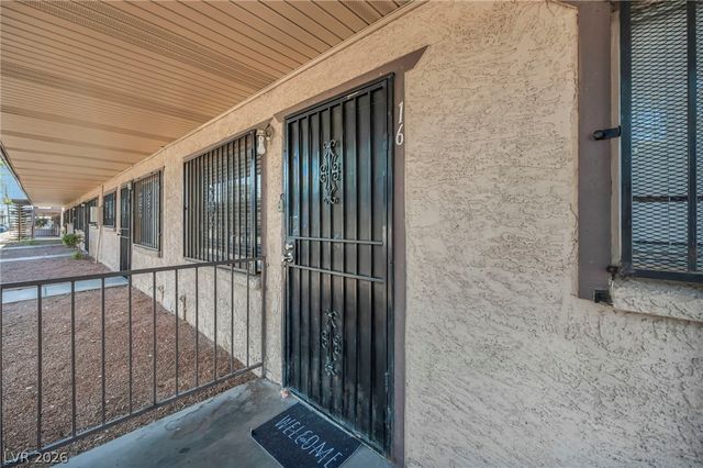 3719 Hazelwood Street 16, Las Vegas, NV 89119