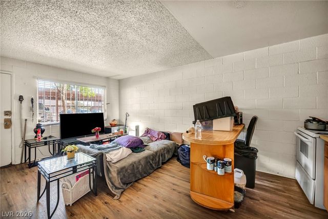 3719 Hazelwood Street 16, Las Vegas, NV 89119