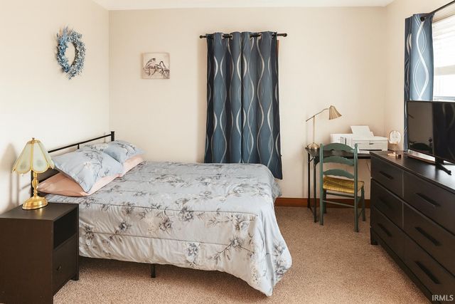 3001 Lynch Road, Evansville, IN 47711