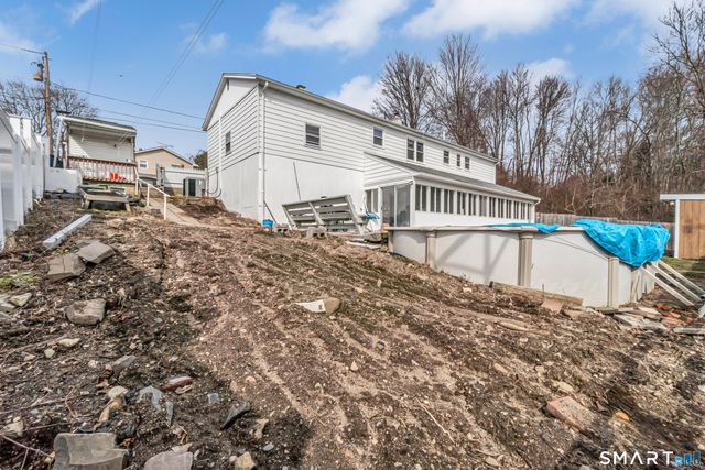 82 Twining Avenue, Waterbury, CT 06705