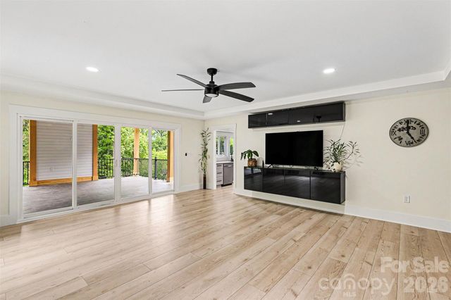 6201 Cory Bret Lane, Charlotte, NC 28278