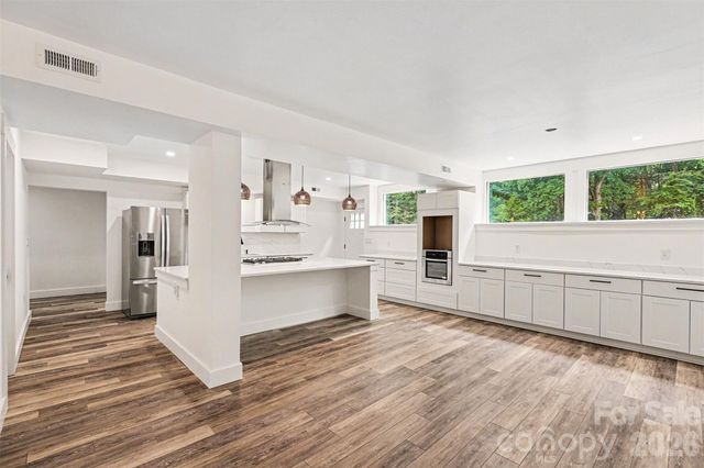 6201 Cory Bret Lane, Charlotte, NC 28278