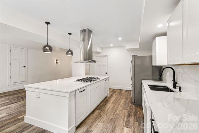 6201 Cory Bret Lane, Charlotte, NC 28278