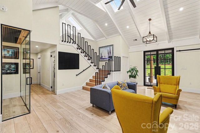 6201 Cory Bret Lane, Charlotte, NC 28278