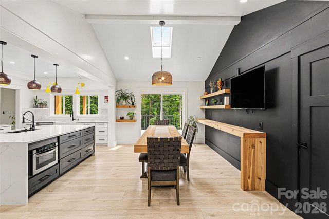 6201 Cory Bret Lane, Charlotte, NC 28278