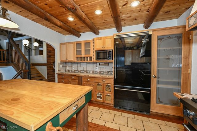 3870 Sleepy Hollow Road, Brunswick, OH 44212