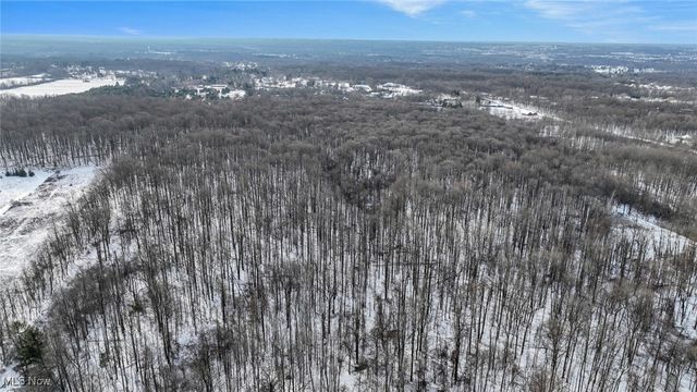 3870 Sleepy Hollow Road, Brunswick, OH 44212