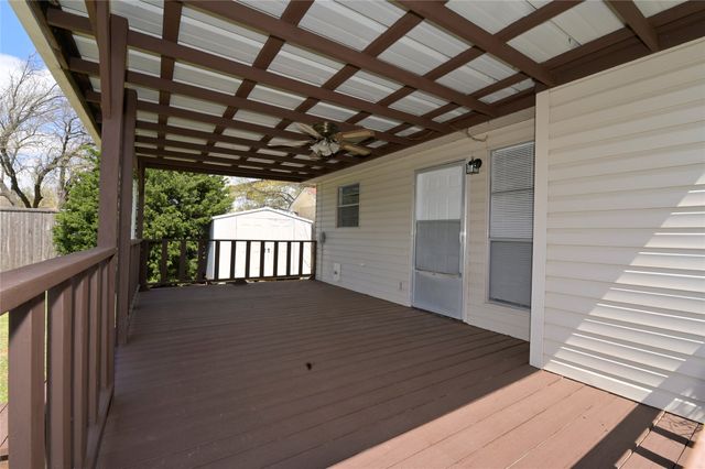 112 Forestwood Drive, Corinth, TX 76210