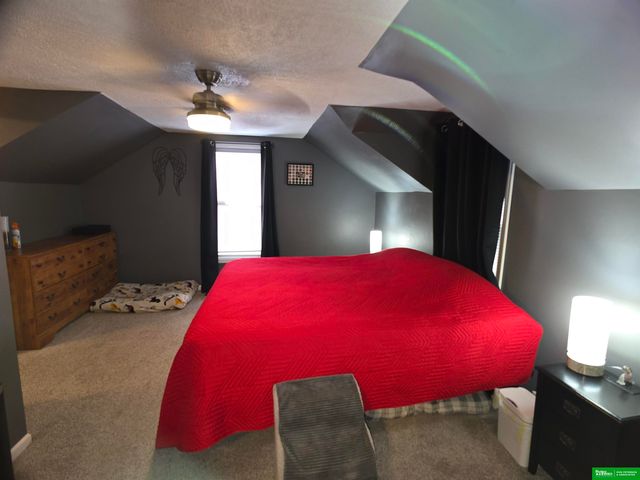 720 E 1st Street, Fremont, NE 68025