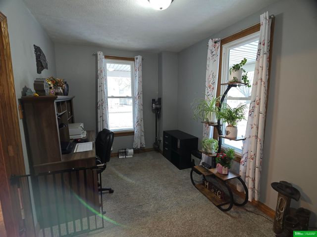 720 E 1st Street, Fremont, NE 68025