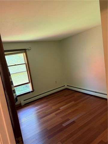9 Michael Drive, Bristol, RI 02809
