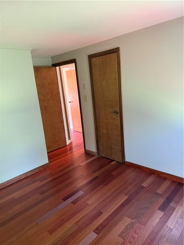 9 Michael Drive, Bristol, RI 02809