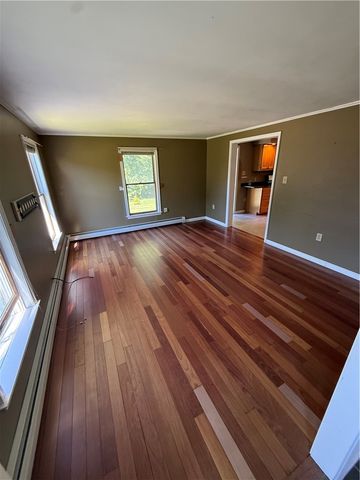 9 Michael Drive, Bristol, RI 02809