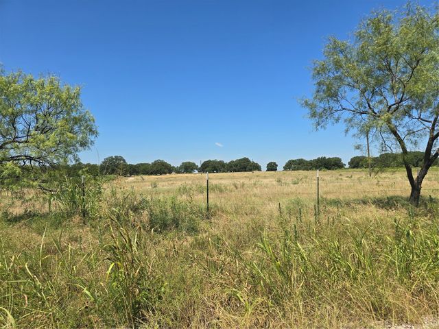 956 Cr-1990, Chico, TX 76431