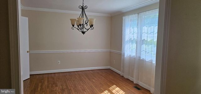 5243 KAYWOOD CT, Fairfax, VA 22032