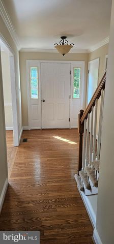5243 KAYWOOD CT, Fairfax, VA 22032