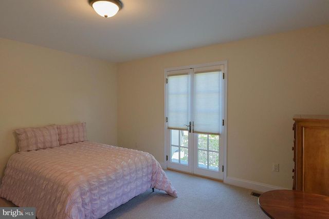 19715 MEADOWBROOK RD, Hagerstown, MD 21742