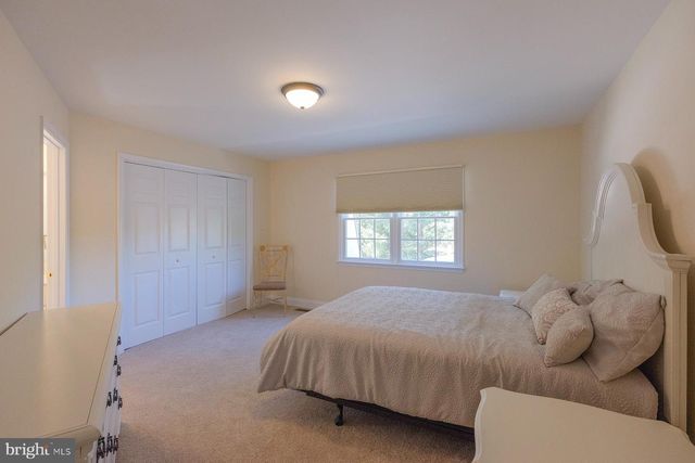 19715 MEADOWBROOK RD, Hagerstown, MD 21742