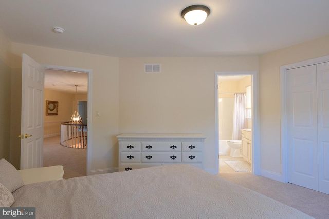 19715 MEADOWBROOK RD, Hagerstown, MD 21742