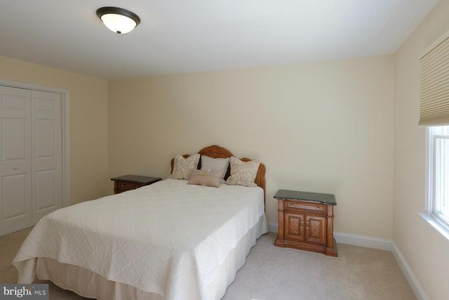 19715 MEADOWBROOK RD, Hagerstown, MD 21742