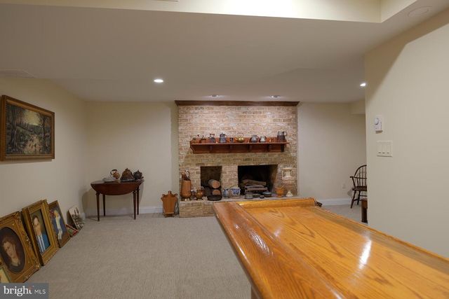 19715 MEADOWBROOK RD, Hagerstown, MD 21742