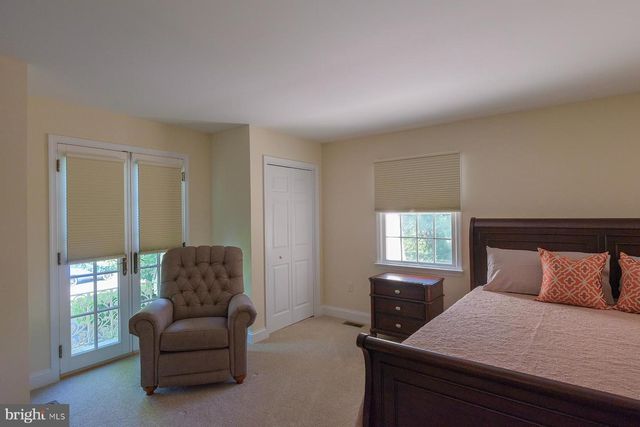 19715 MEADOWBROOK RD, Hagerstown, MD 21742