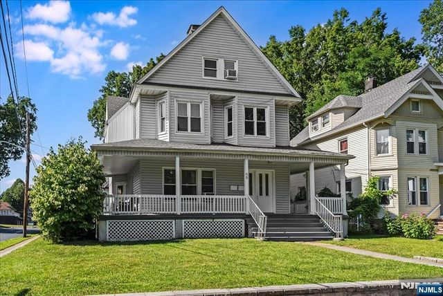 68 Tenafly Road, Englewood, NJ 07631
