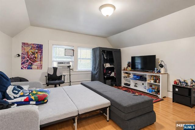 68 Tenafly Road, Englewood, NJ 07631