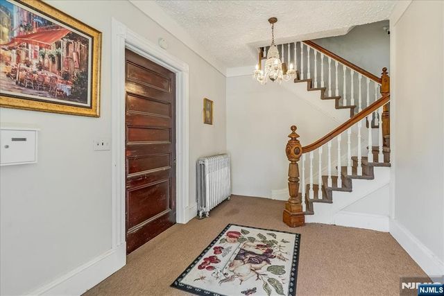 68 Tenafly Road, Englewood, NJ 07631