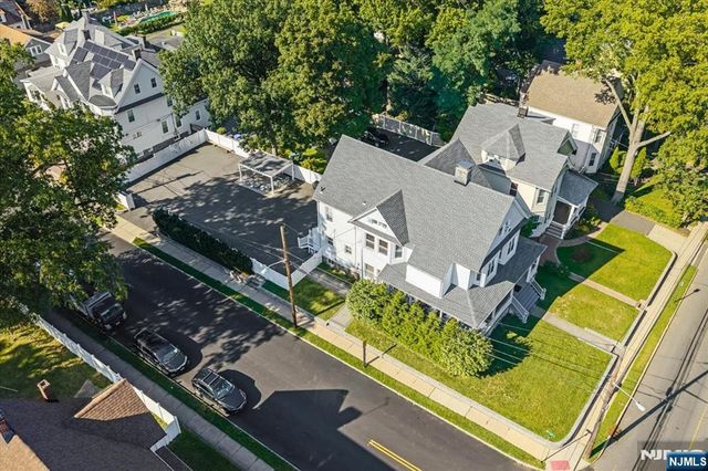 68 Tenafly Road, Englewood, NJ 07631