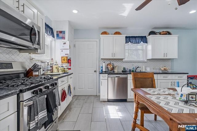 68 Tenafly Road, Englewood, NJ 07631