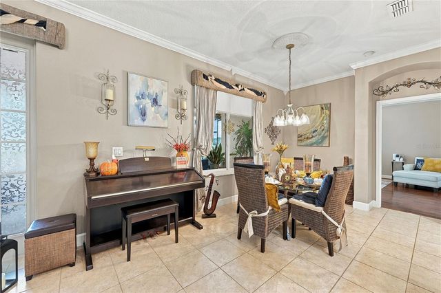 9108 SHADOWBROOK TRAIL, Orlando, FL 32825