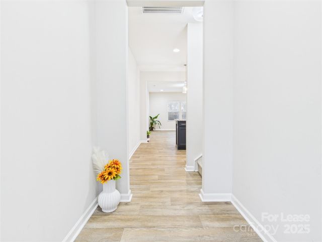 5939 River Meadow Court, Charlotte, NC 28213