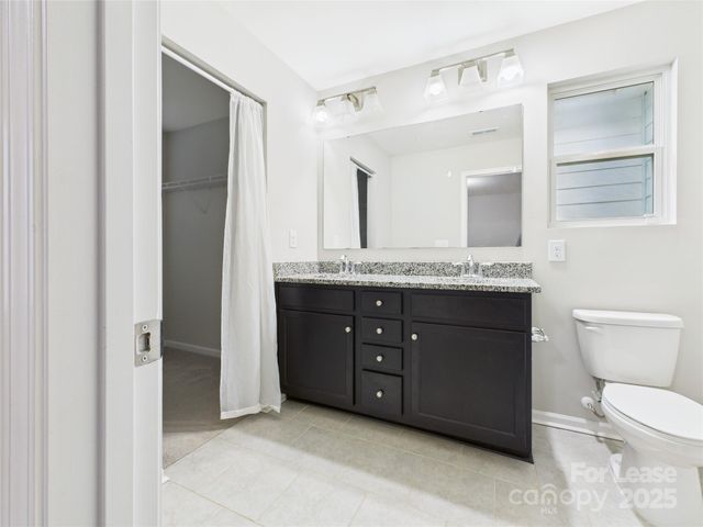 5939 River Meadow Court, Charlotte, NC 28213