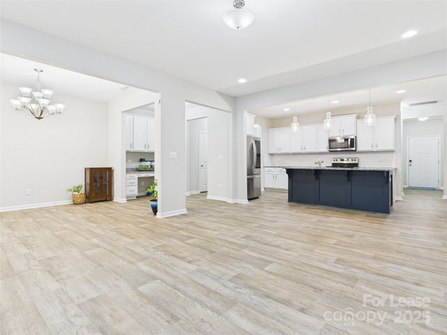 5939 River Meadow Court, Charlotte, NC 28213