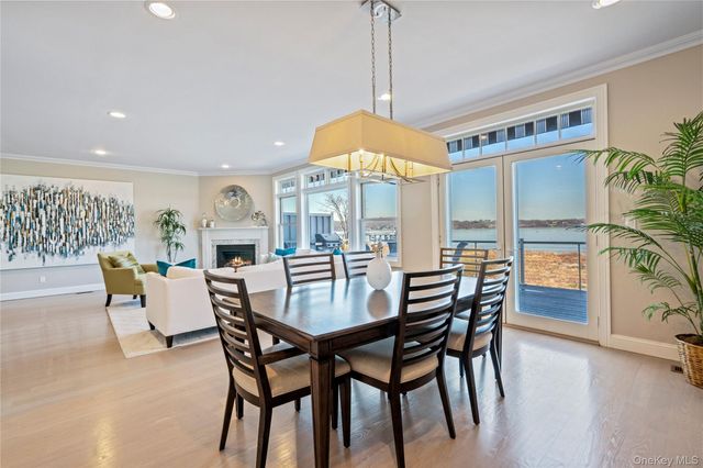 5 Sea Isle Landing, Glen Cove, NY 11542