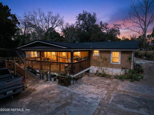 8355 NUSSBAUM Drive, Jacksonville, FL 32210