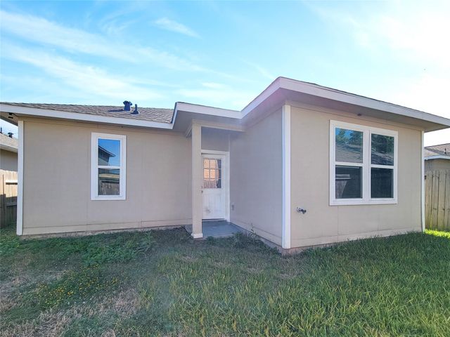 8135 Chateau Street, Houston, TX 77028