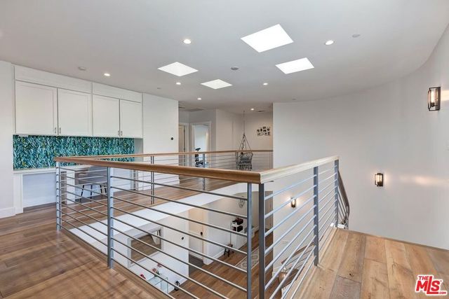 1540 1st Street, Manhattan Beach, CA 90266