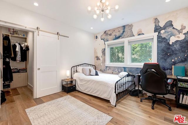 1540 1st Street, Manhattan Beach, CA 90266