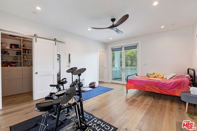 1540 1st Street, Manhattan Beach, CA 90266