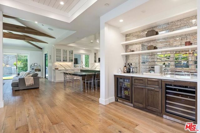 1540 1st Street, Manhattan Beach, CA 90266