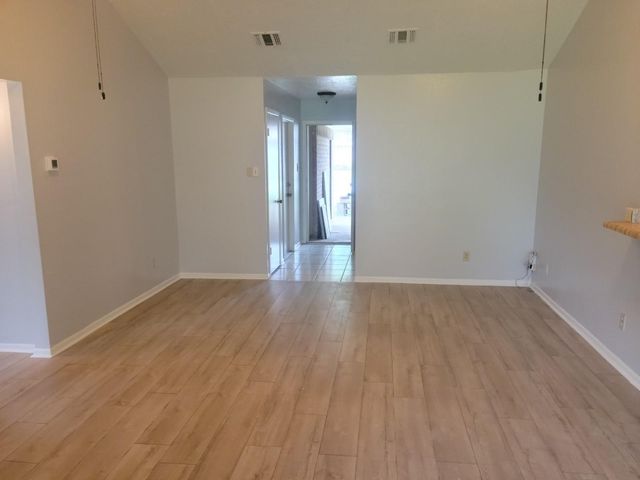 13023 Maxim Drive, Houston, TX 77065