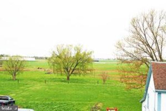 2689 OLD PHILADELPHIA PIKE, Bird In Hand, PA 17505