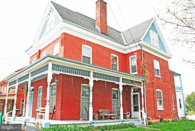 2689 OLD PHILADELPHIA PIKE, Bird In Hand, PA 17505